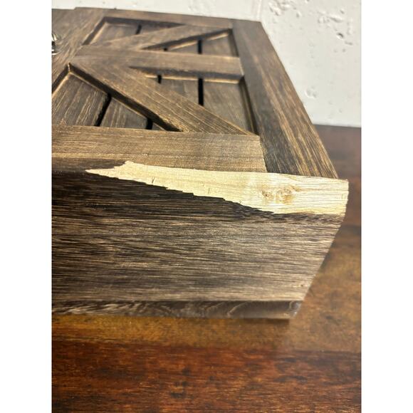 Unbranded Large Brown Wood Jewelry Box Storage Rustic 16X4X12 inches FLAWED - Picture 3 of 9